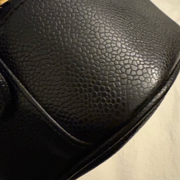 Vintage CHANEL Black Caviar Leather Vanity Cosmetic Pouch - Picture 6 of 12
